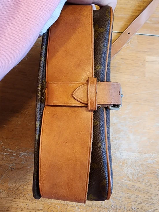 Louis Vuitton Cartouchiere Shoulder Bag MM Brown Leather - Picture 4 of 16